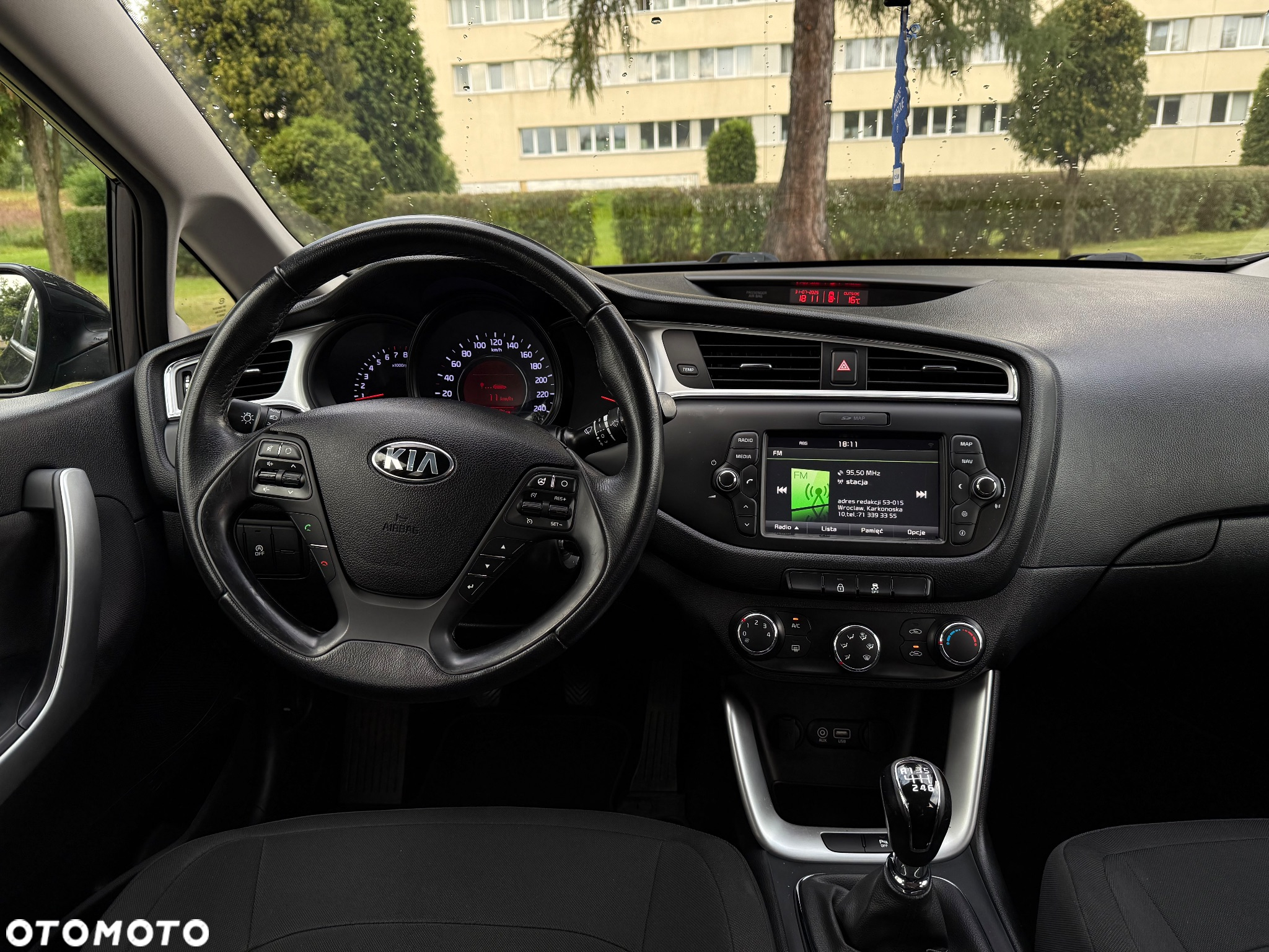 Kia Ceed 1.6 GDI Dream-Team Edition - 30