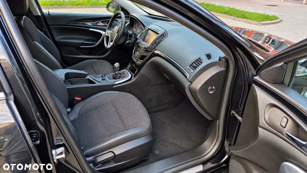 Opel Insignia - 9