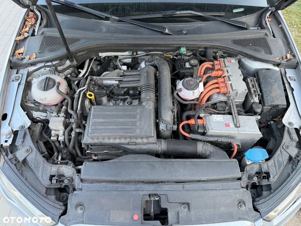 Audi A3 Sportback 1.4 TFSI e-tron S line Sportpaket - 38