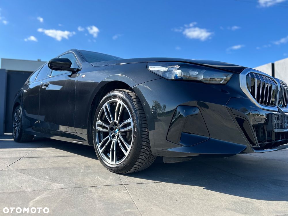 BMW Seria 5 520d xDrive - 6