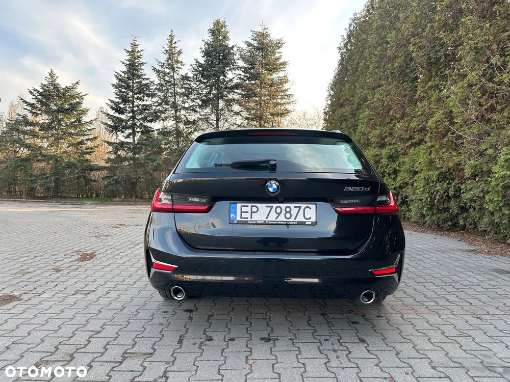 BMW Seria 3 320d MHEV Luxury Line - 7