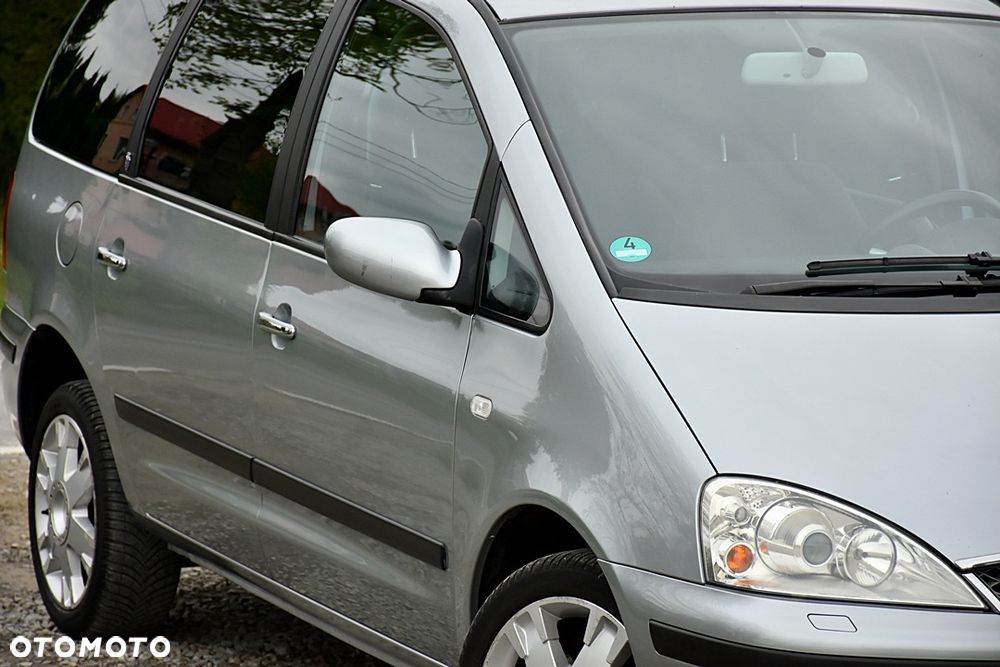 Ford Galaxy TDI Ghia - 9
