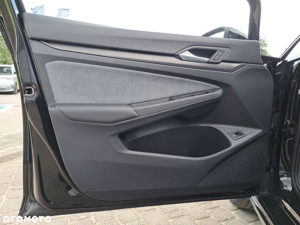 Volkswagen Golf Variant 2.0 TSI 4Motion R - 14