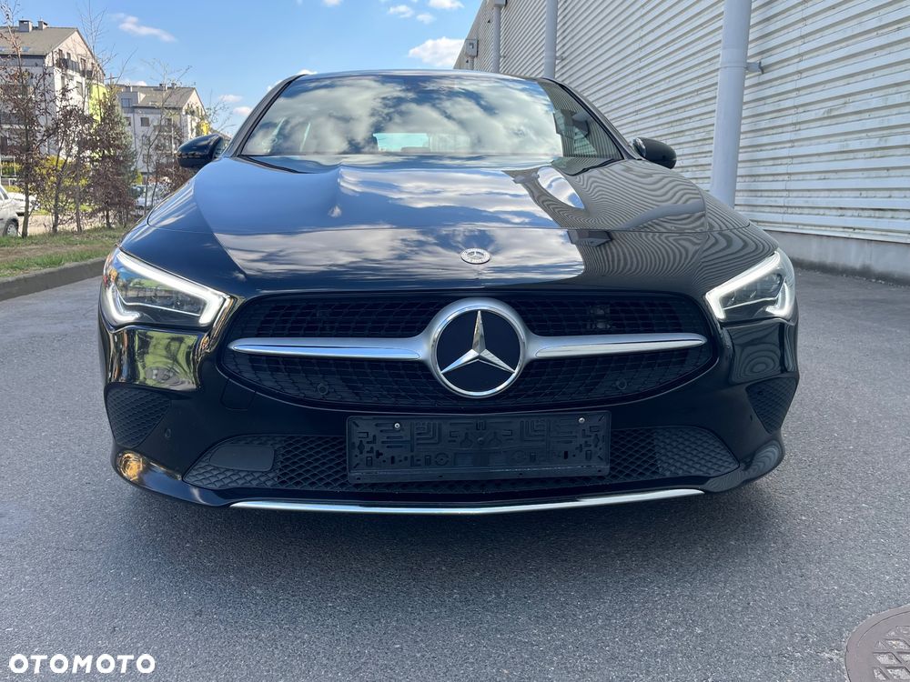 Mercedes-Benz CLA 220 d 8G-DCT - 10