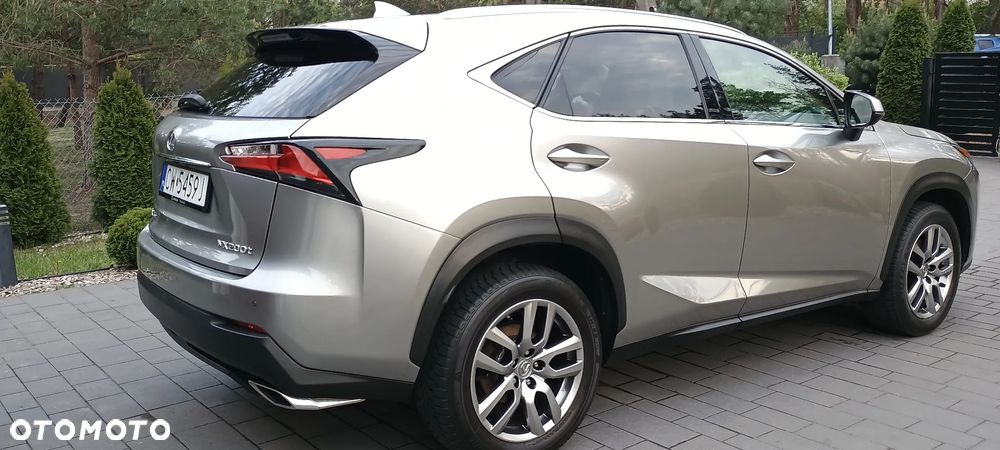 Lexus NX 200t Elegance AWD - 11