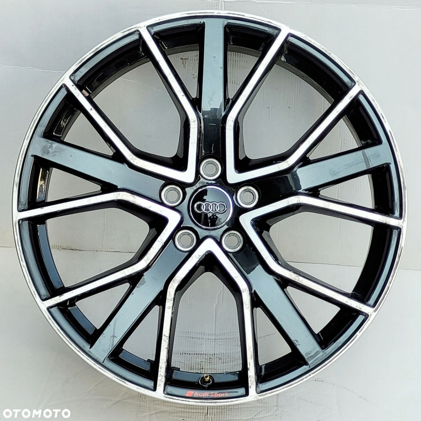 FELGA AUDI Q5 SQ5 20 x 8 et39 OE 80A601025BP PROSTA - 1