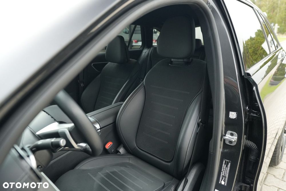 Mercedes-Benz Klasa C - 21