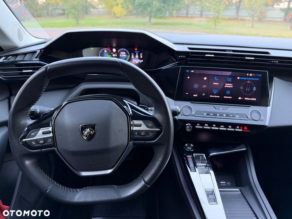Peugeot 308 180 e-EAT8 Allure - 19