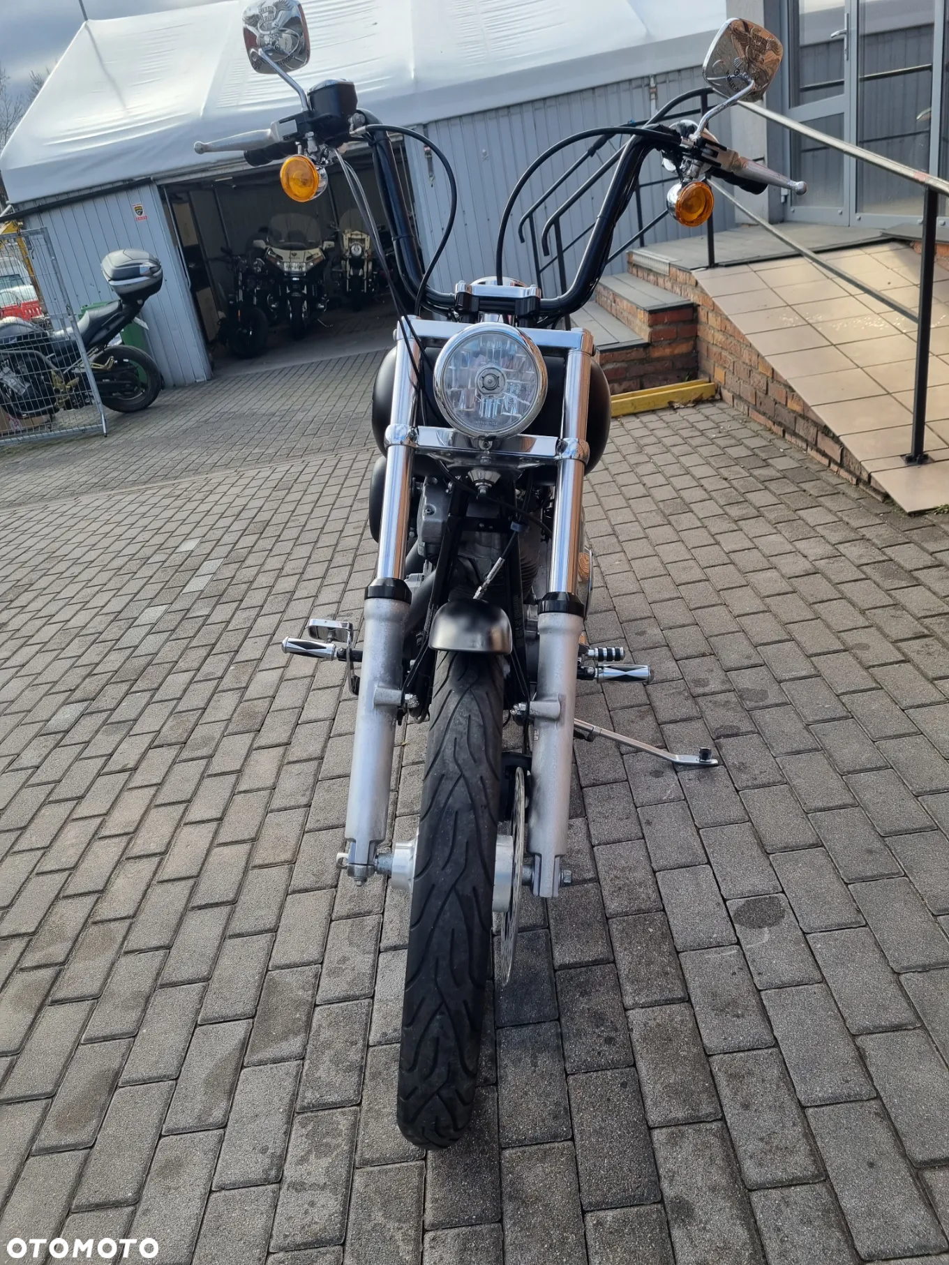Harley-Davidson Softail Custom - 13