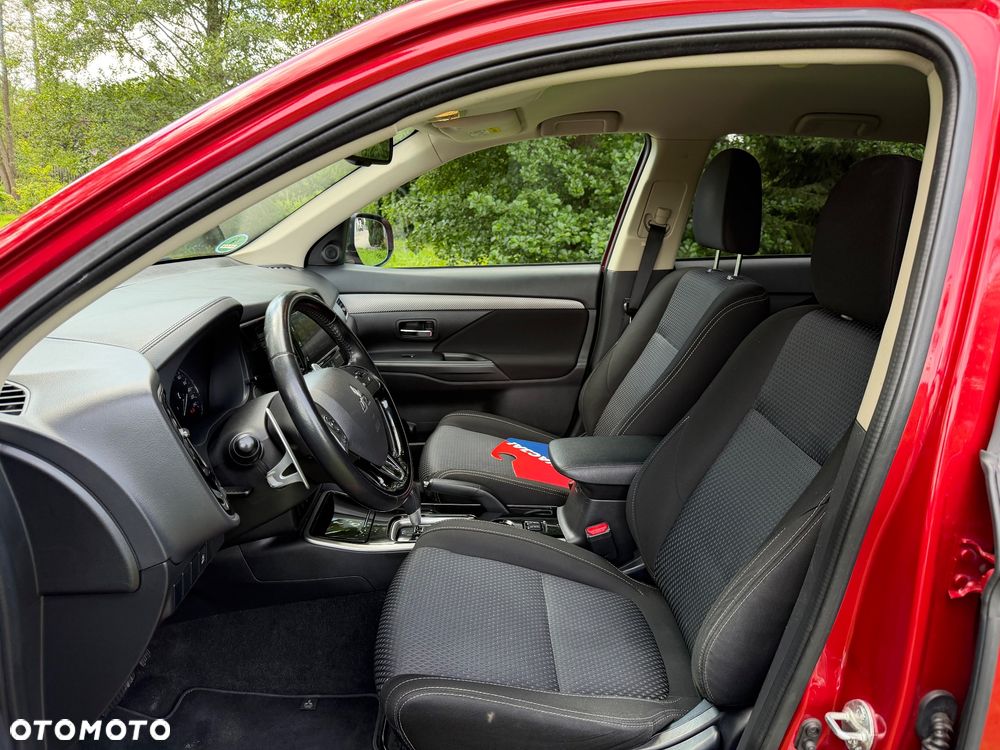 Mitsubishi Outlander 2.0 2WD CVT Diamant Edition - 13