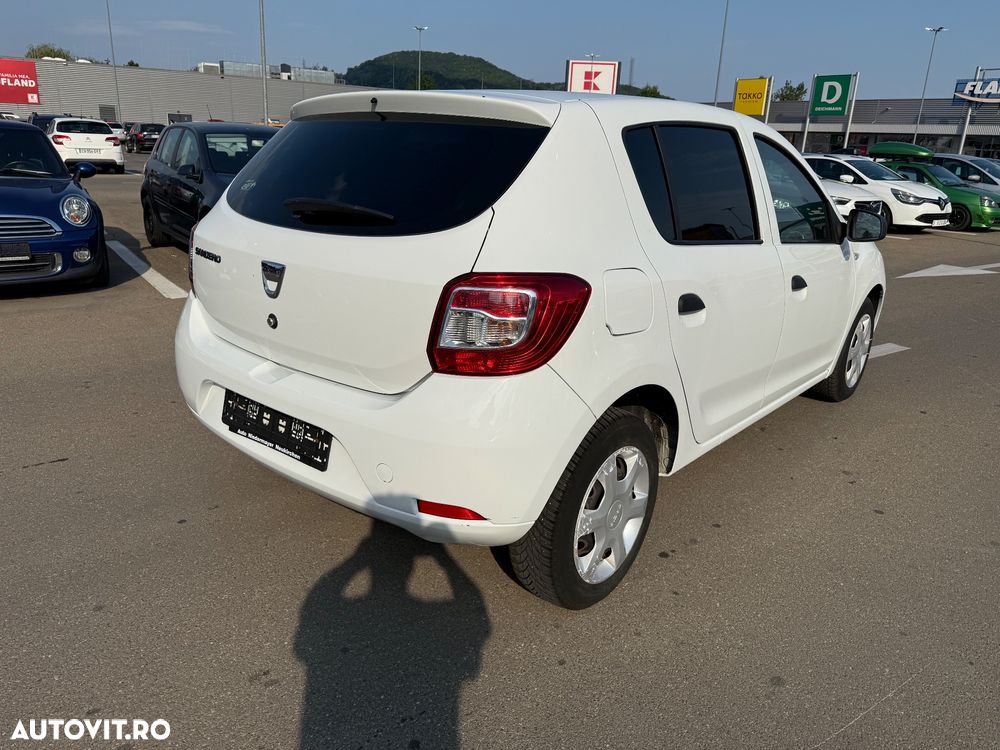 Dacia Sandero 1.2 16V 75 Ambiance - 2