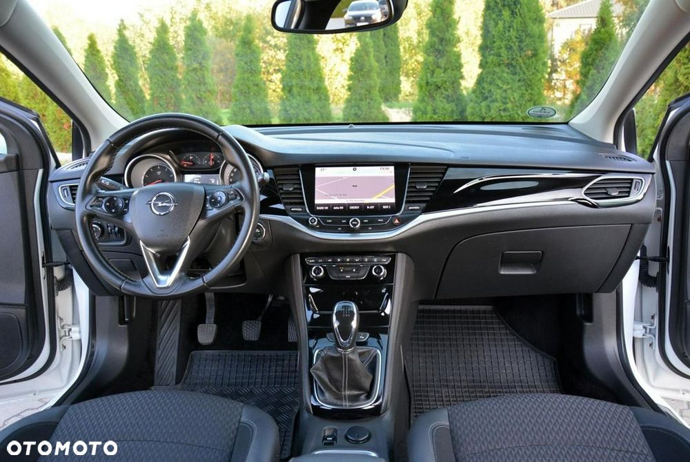 Opel Astra 1.4 Turbo Innovation - 21