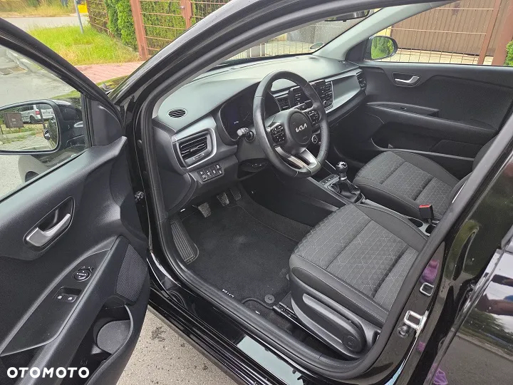 Kia Rio - 6