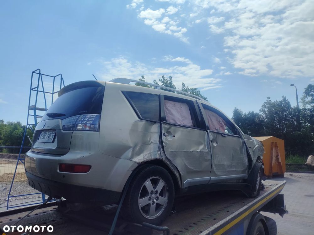 Mitsubishi Outlander 2.0 DID Intense