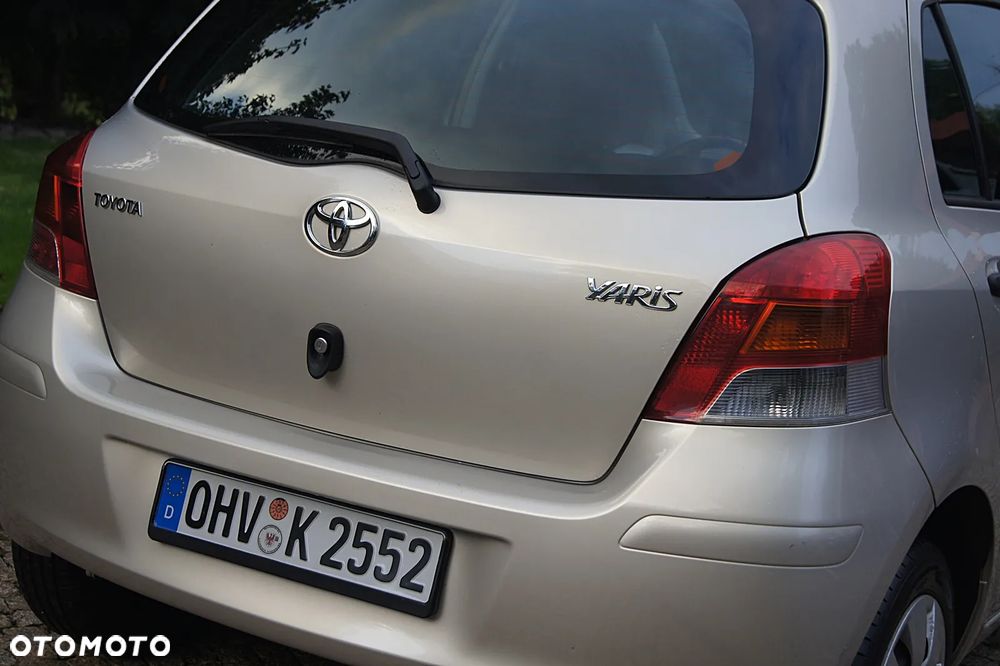 Toyota Yaris 1.33 VVT-i Cool+ - 12