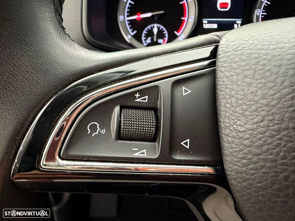 Skoda Karoq 1.0 TSI Selection - 18