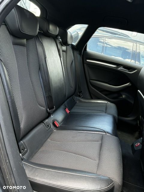 Audi A3 Sportback 1.4 TFSI g-tron S tronic S line Sportpaket - 16