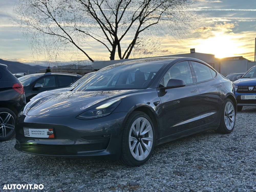 Tesla Model 3 Langstreckenbatterie Allradantrieb Dual Motor - 2