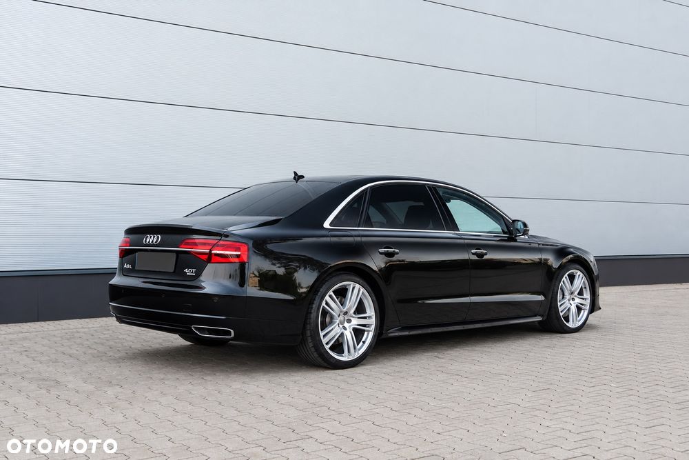 Audi A8 - 3