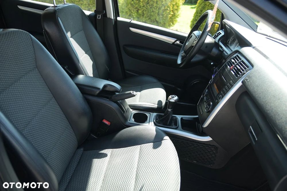 Mercedes-Benz Klasa B - 20