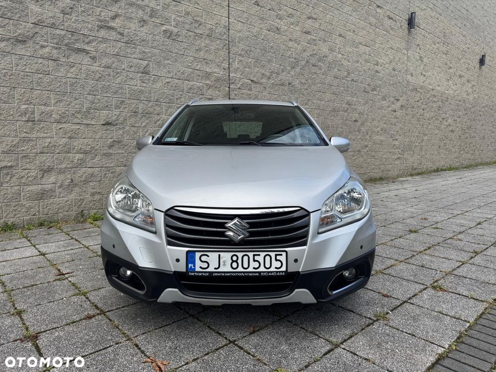 Suzuki SX4 S-Cross 1.6 Premium 4WD - 23
