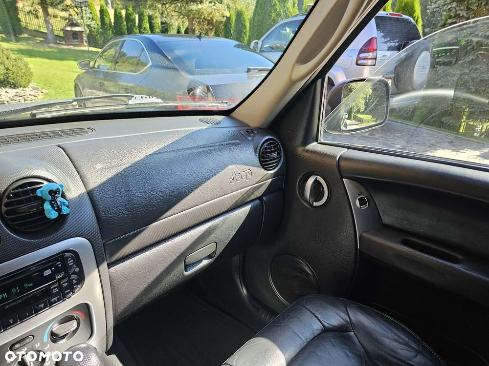 Jeep Cherokee 2.8L CRD Limited - 24