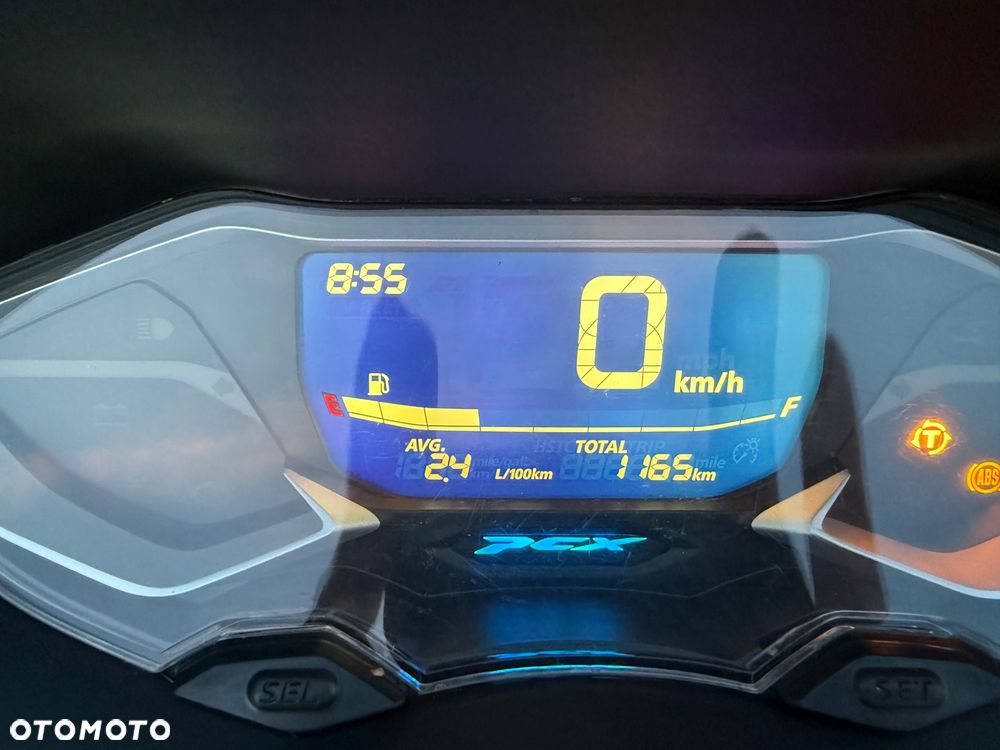 Honda PCX - 13