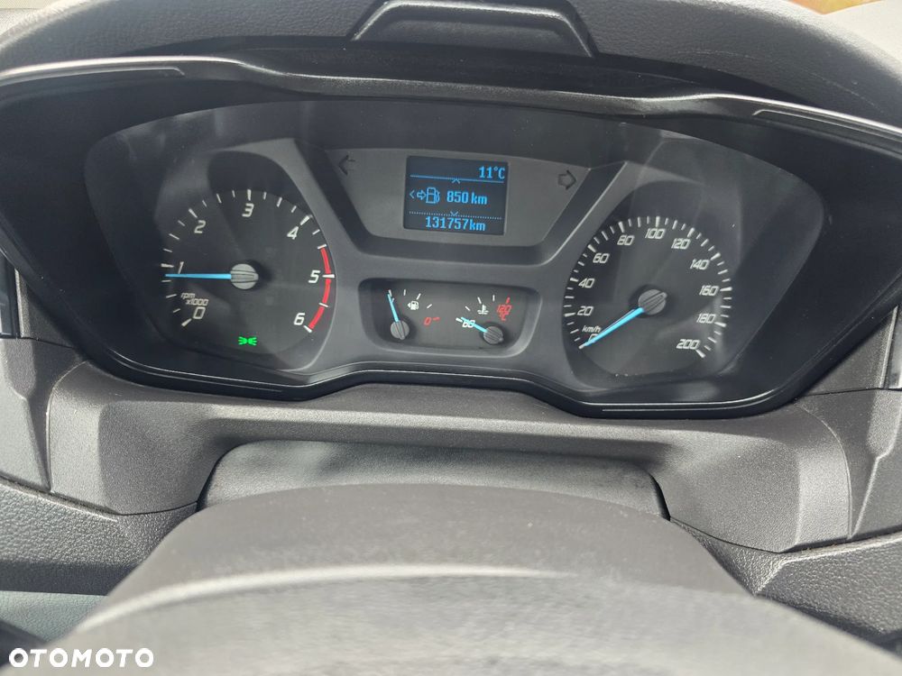 Ford Transit - 21