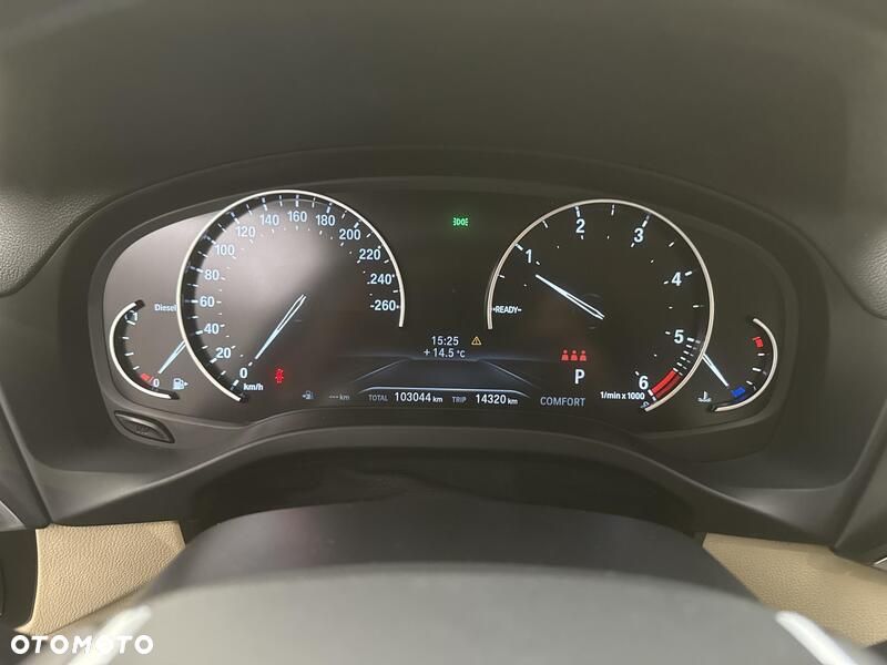 BMW X3 xDrive20d - 14