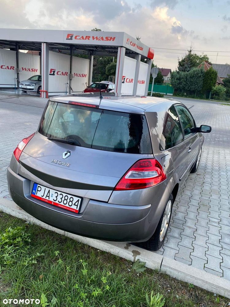 Renault Megane 1.6 16V Dynamique Euro5 - 4