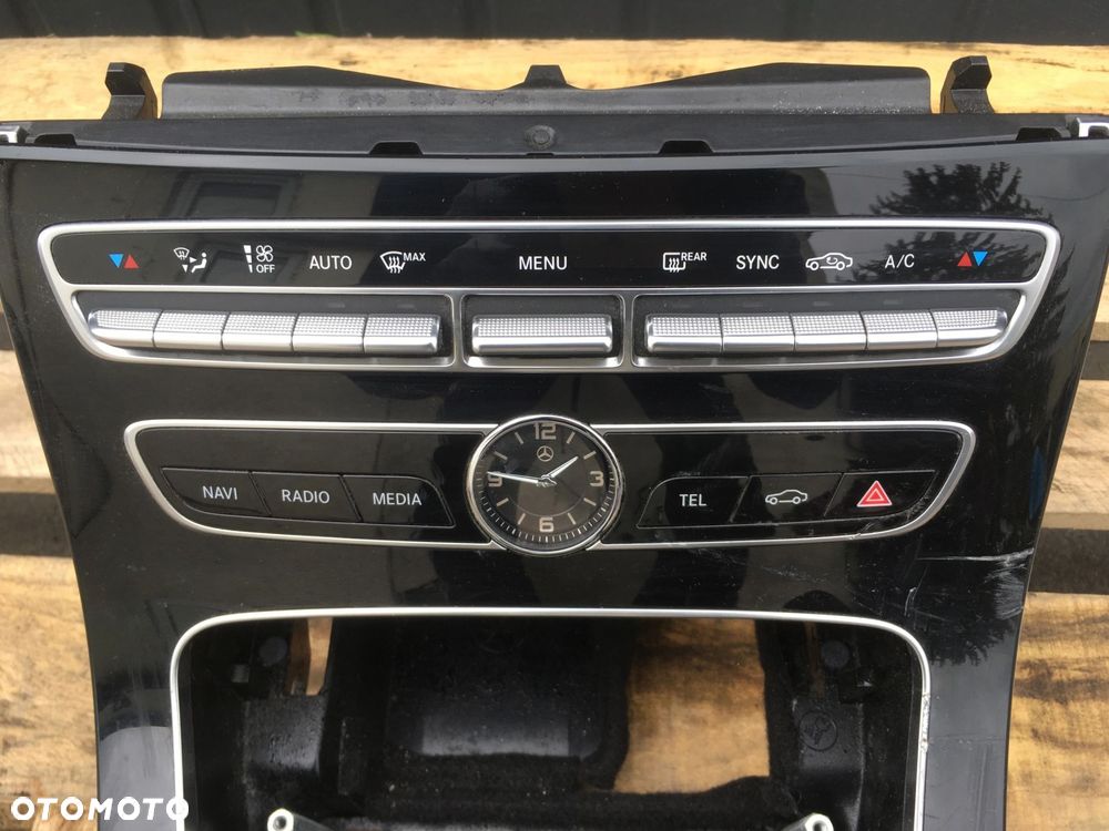PANEL ŚRODKOWY TUNEL DEKOR MERCEDES W213 E KLASA - 5