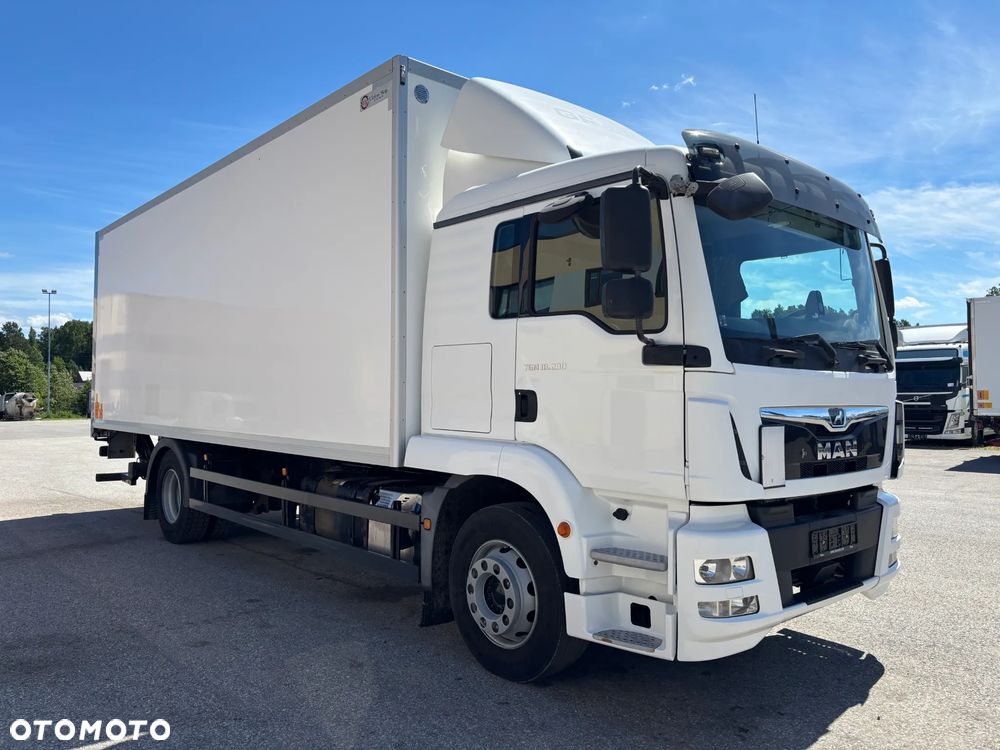 MAN TGM 18.290 4x2 EURO 6 + SIDE OPENING BOX - 4