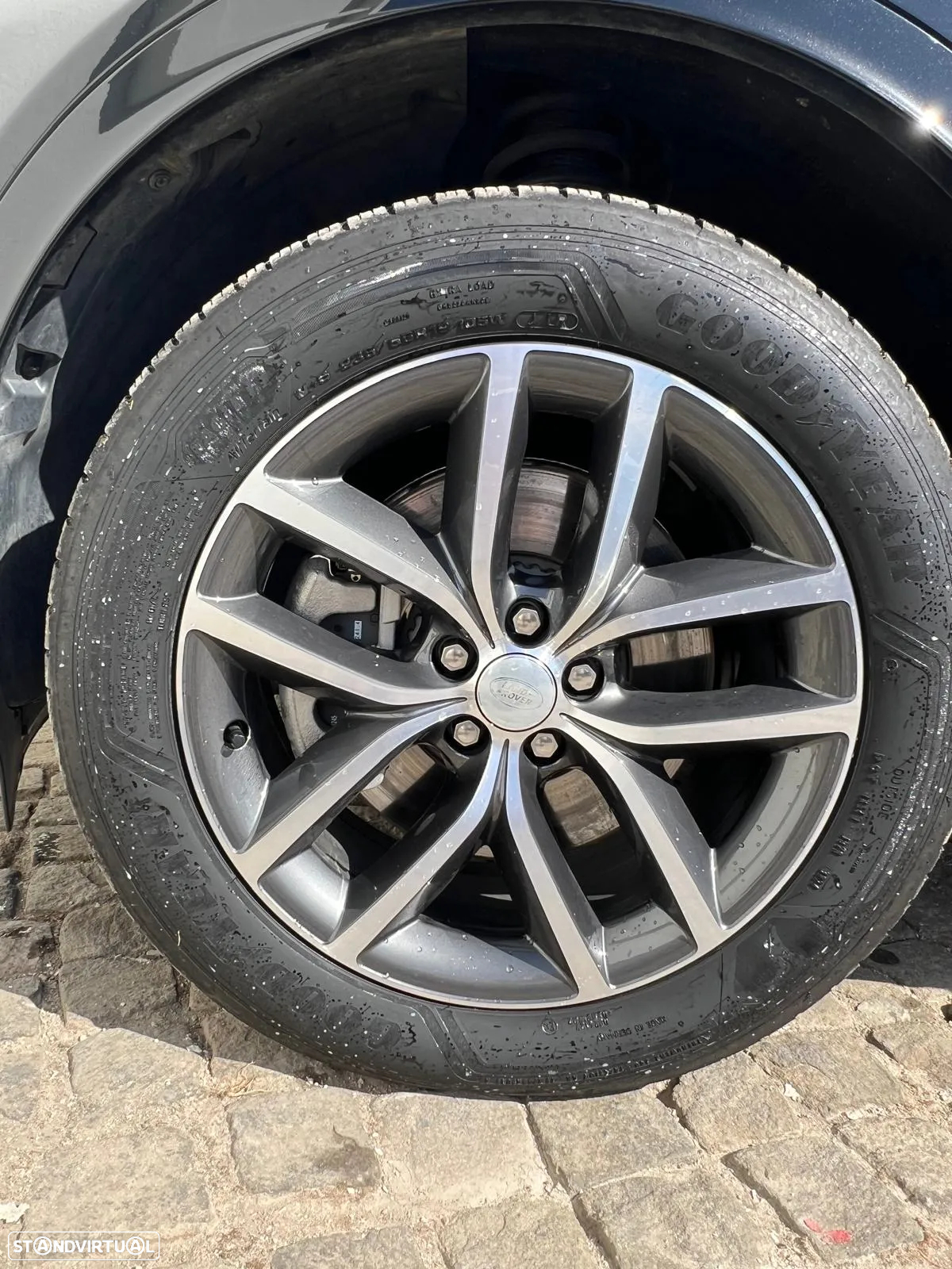 Land Rover Discovery Sport 1.5 I3 P270e AWD S - 5
