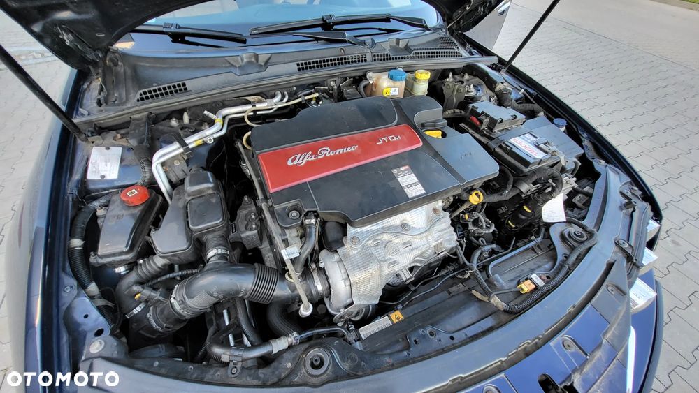 Alfa Romeo 159 2.0JTDM Sport Plus - 19