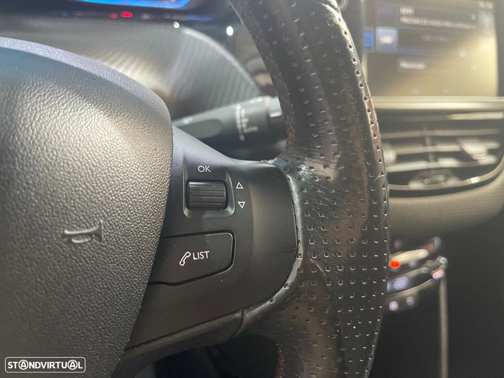 Peugeot 2008 PureTech 110 Stop&Start Crossway - 39