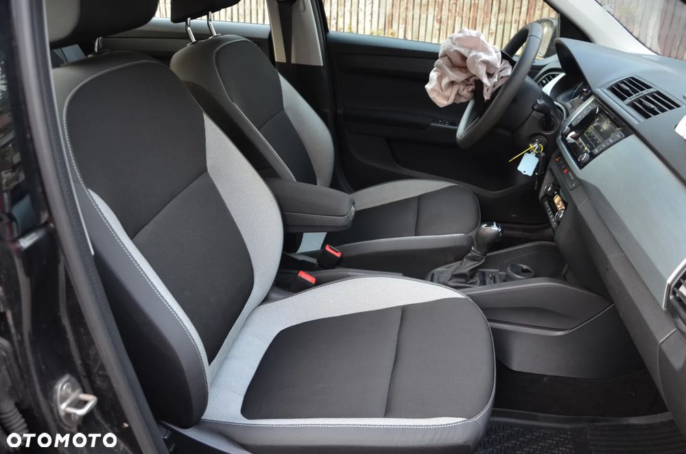 Skoda Fabia 1.0 TSI DSG Style - 23