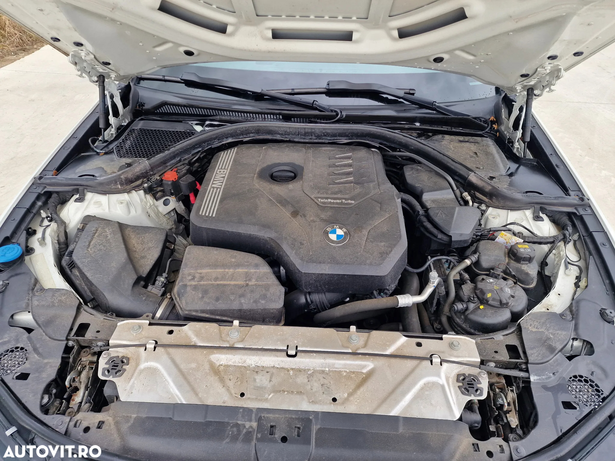 BMW Seria 3 330i AT Sport Line - 15