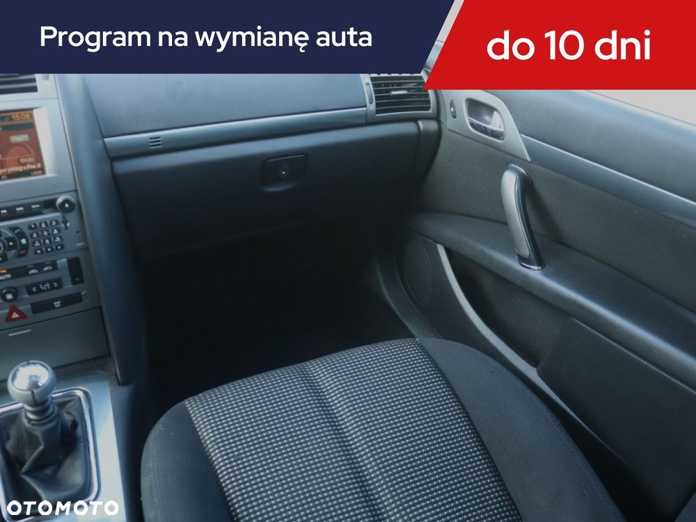 Peugeot 407 - 10