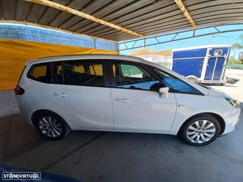 Opel Zafira 1.6 CDTi Dynamic S/S - 11