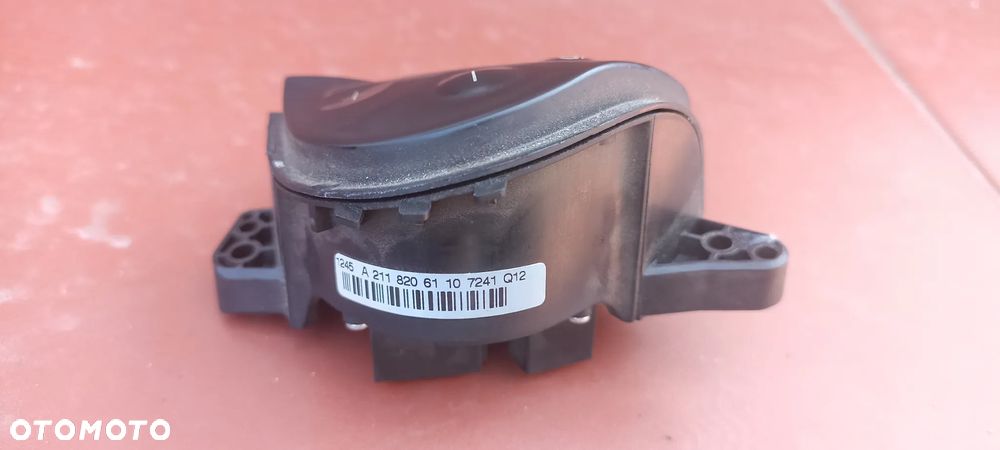 MERCEDES W211 MULTIFUNKCJA PRZYCISK KIEROWNICY PRAWY A2118206110 - 5