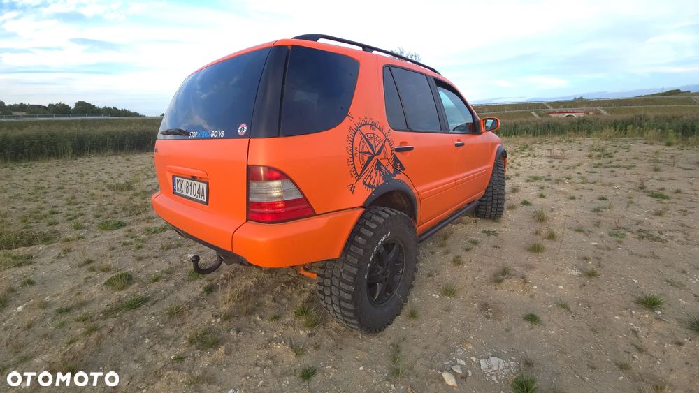 Mercedes-Benz ML - 6