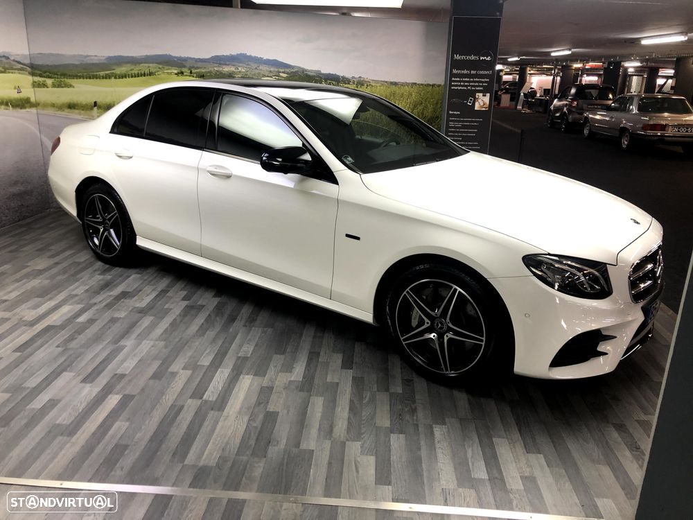 Mercedes-Benz E 300 - 4