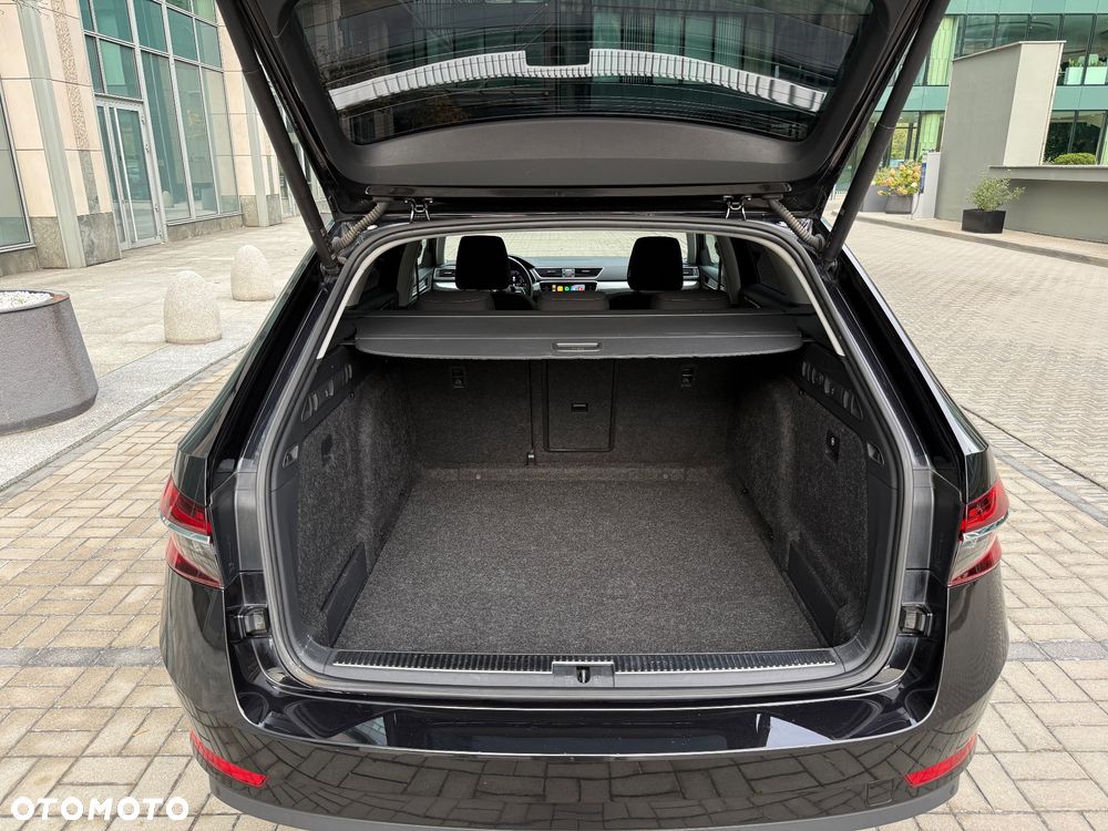 Skoda Superb - 19