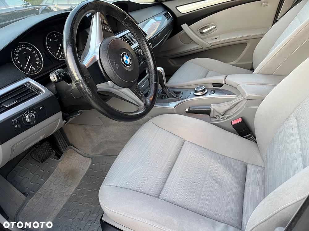 BMW Seria 5 - 11