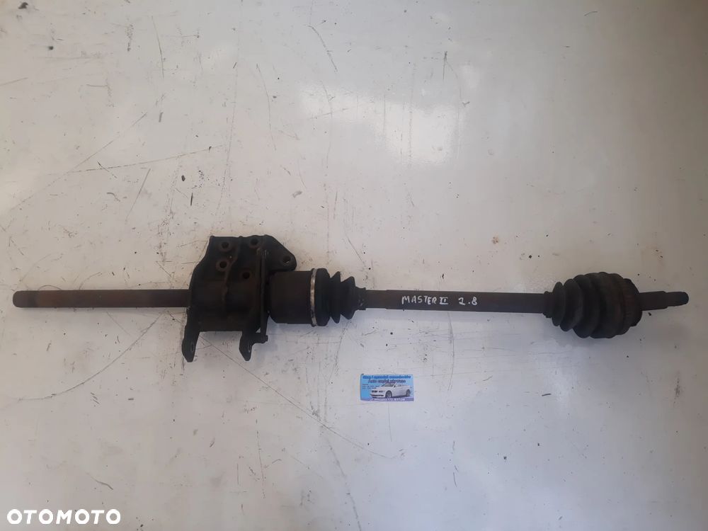 PÓŁOŚ PRAWA RENAULT MASTER II 2,8 TD - 1