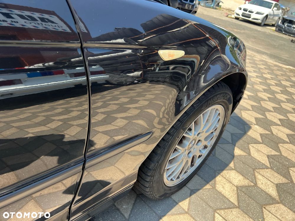 BMW E46 BŁOTNIK LIFT PRAWY PRZÓD BLACK SAPPHIRE - 2