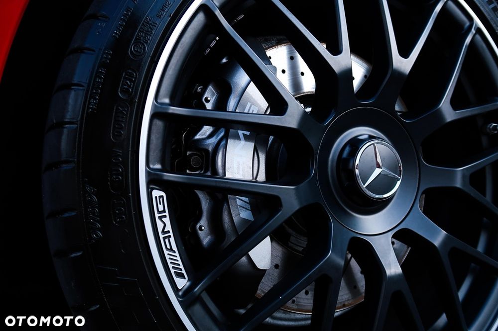 Mercedes-Benz AMG GT Standard - 23