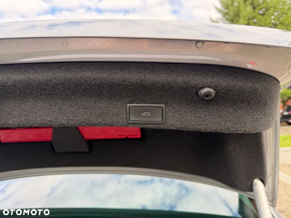 Volkswagen Passat 2.0 TSI Elegance DSG - 10