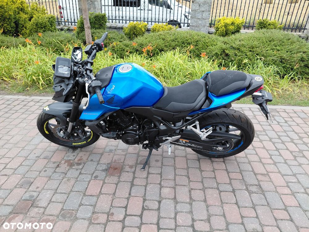 Honda Hornet - 3