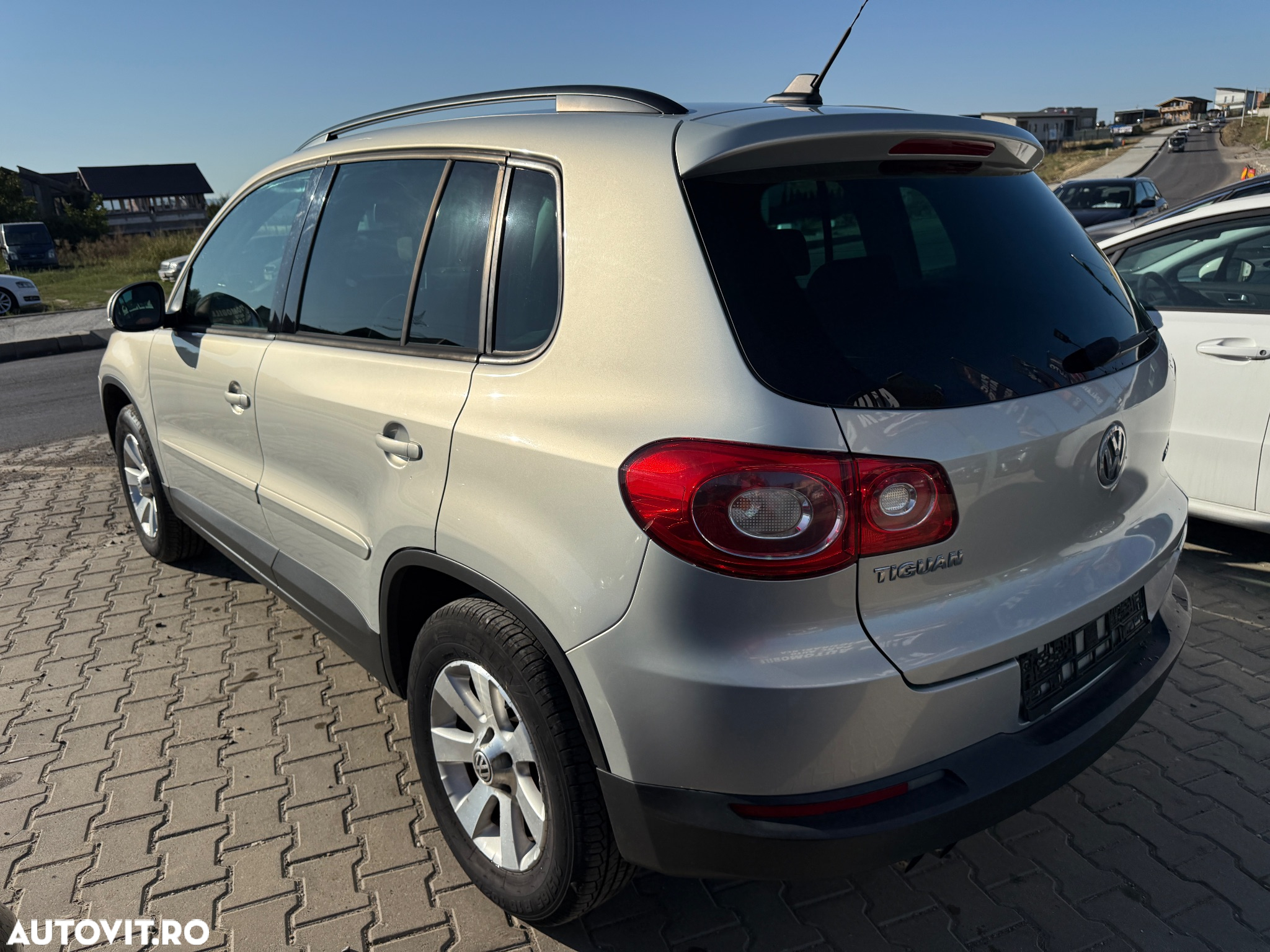 Volkswagen Tiguan 2.0 TDI CR DPF 4Motion DSG Sport&Style - 3